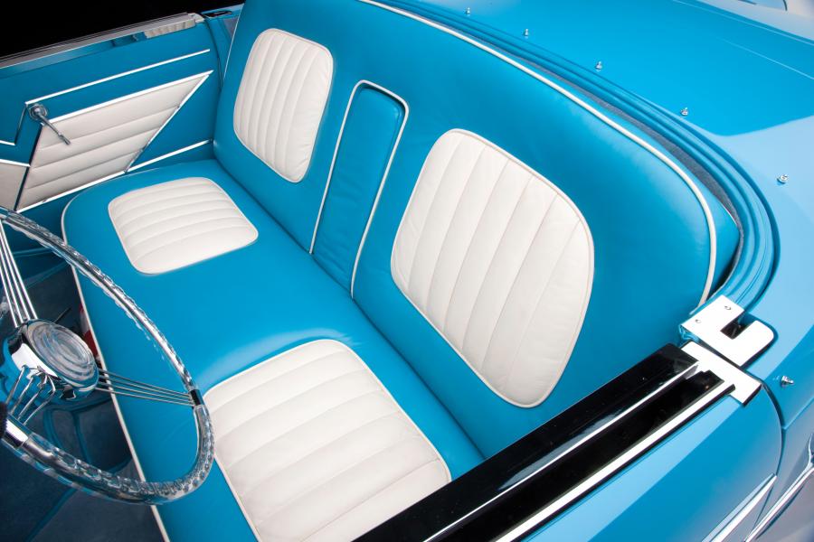 Интерьер Delahaye 175 S Roadster 1949 года  (фото 28 из 30)